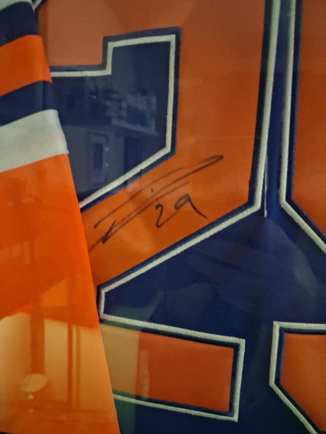 Leon Draisaitl Signed Adidas Edmonton Oilers Jersey - photo 3