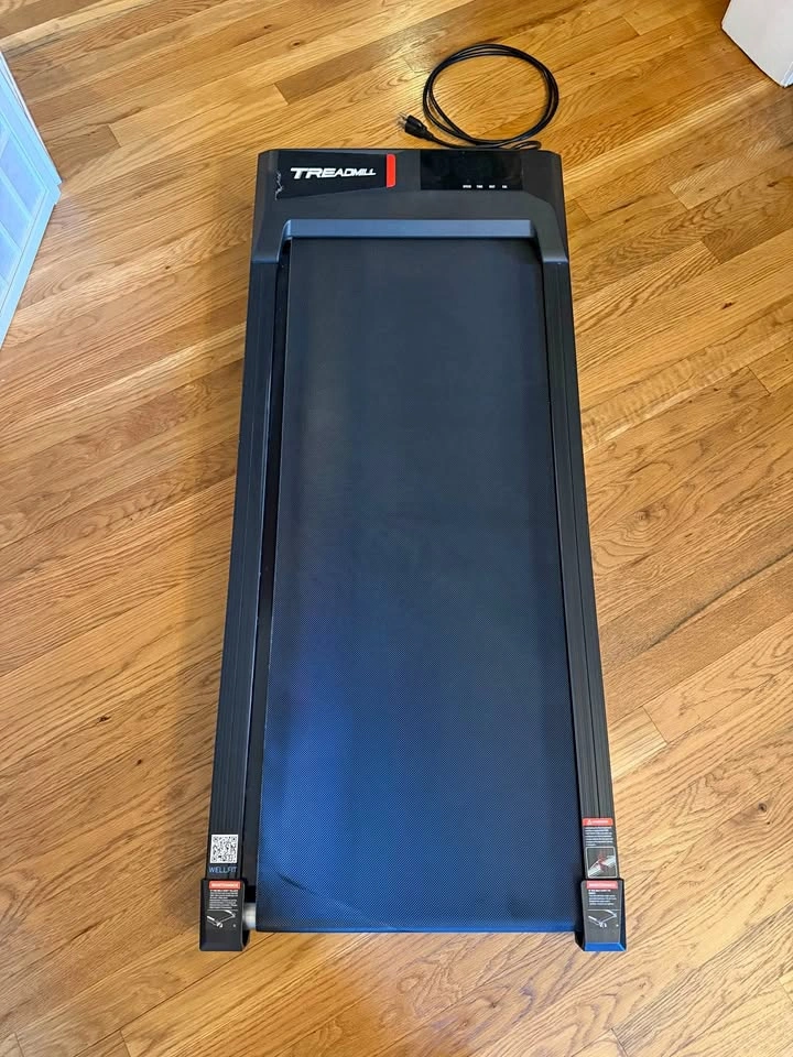 WELLFIT Walking Pad Treadmill