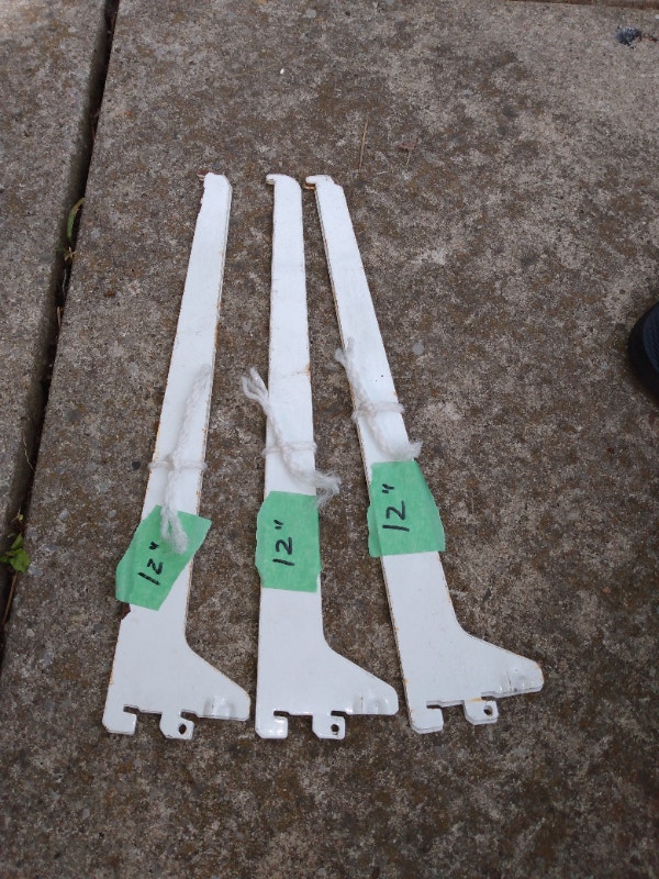 Single track metal shelf bracket white - photo 4
