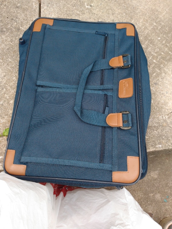 Luggage travel weekend bag 5th avenue blue new