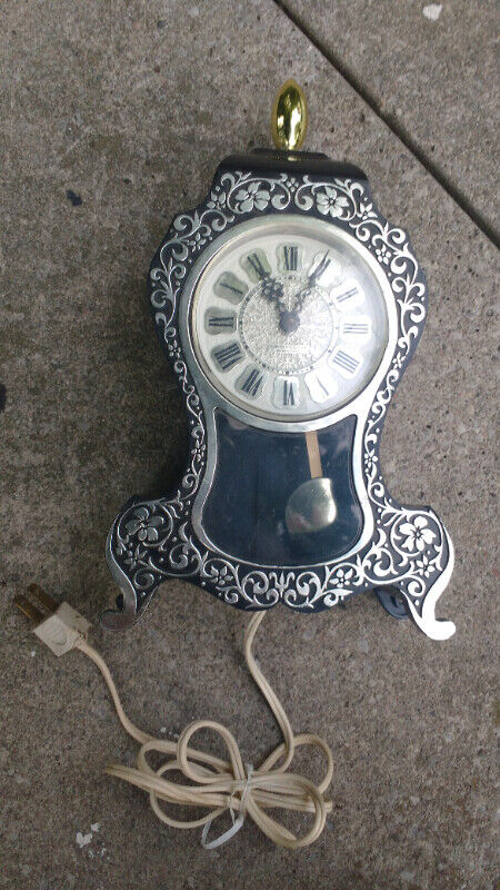 Vintage Neuchatel Electric Mantel Clock