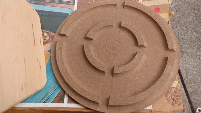 Vintage baking stone and paddle - photo 3