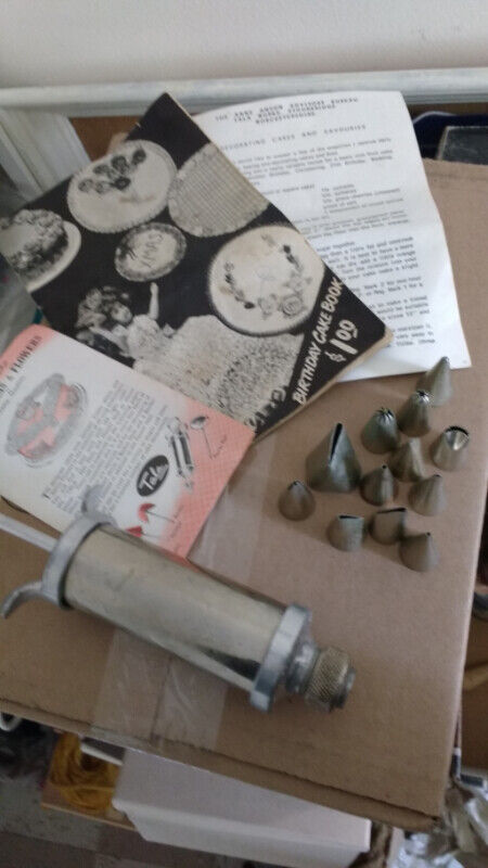 Vintage piping cake decorating tools set books etc