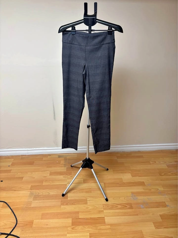 S.C. & CO. Plaid Dress Pants