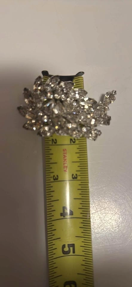 Vintage Signed Kramer Rhinestone Brooch - photo 5