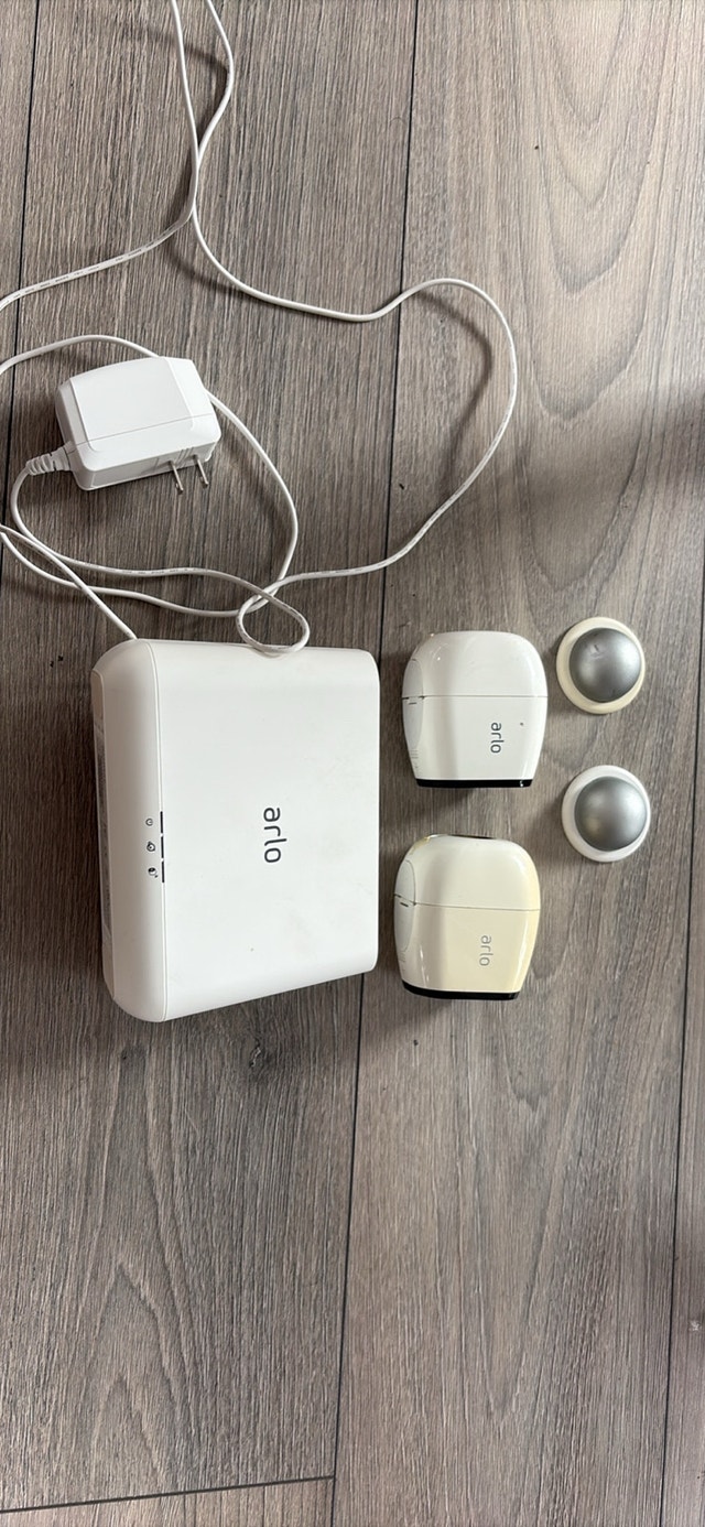 Arlo Security System - photo 2