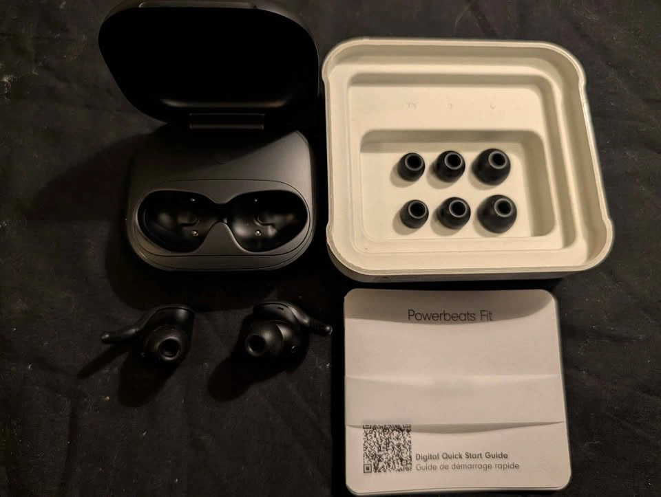 Beats - Powerbeats Fit (Perfect Condition) - photo 4
