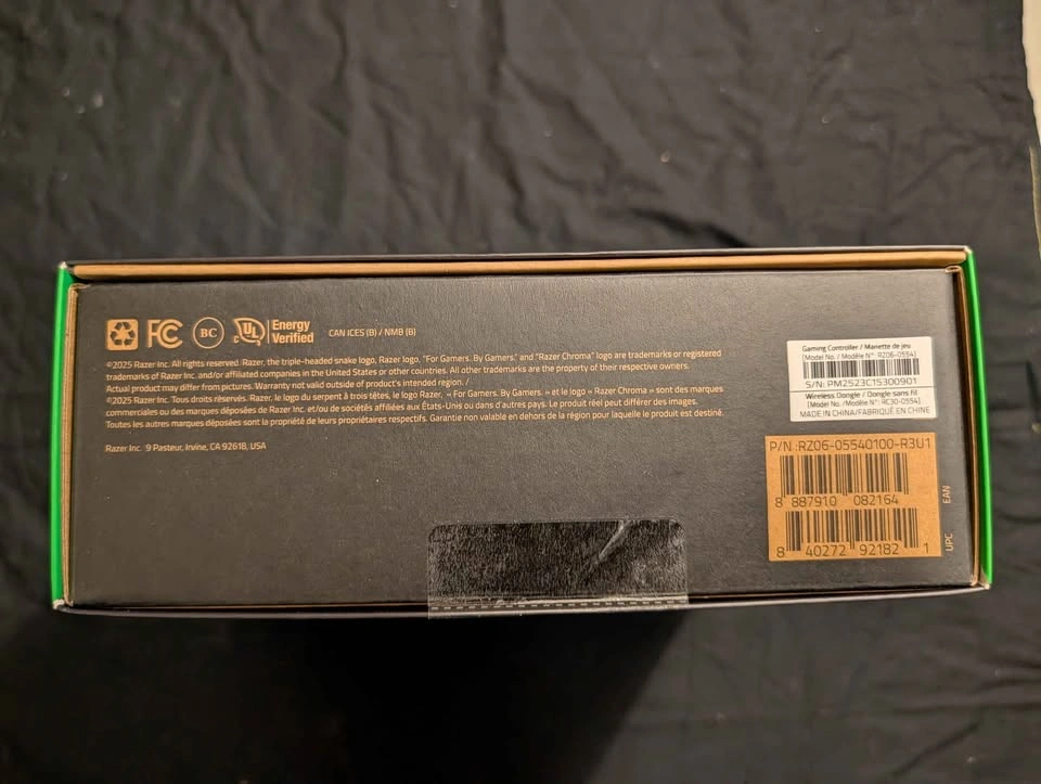 Razer Wolverine V3 Pro 8K PC (SEALED) - photo 3