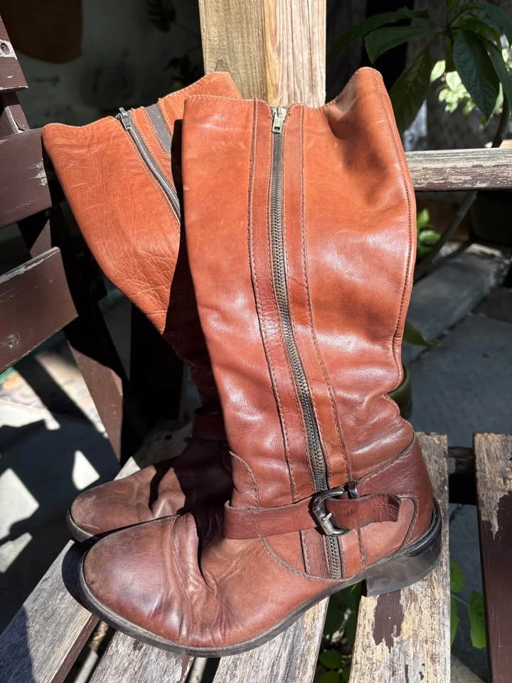 Brown Leather Knee-High Boots - photo 2