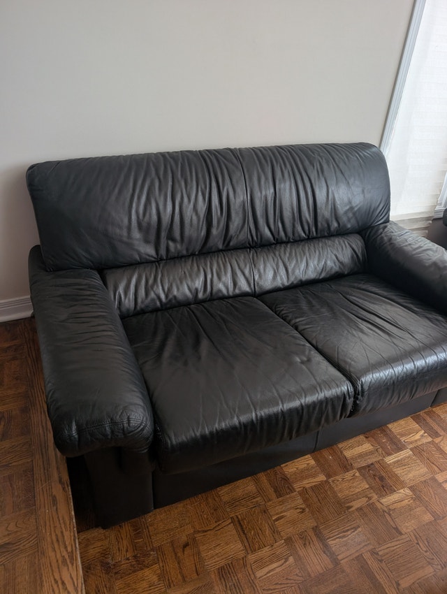 Black Leather Sofa / Loveseat