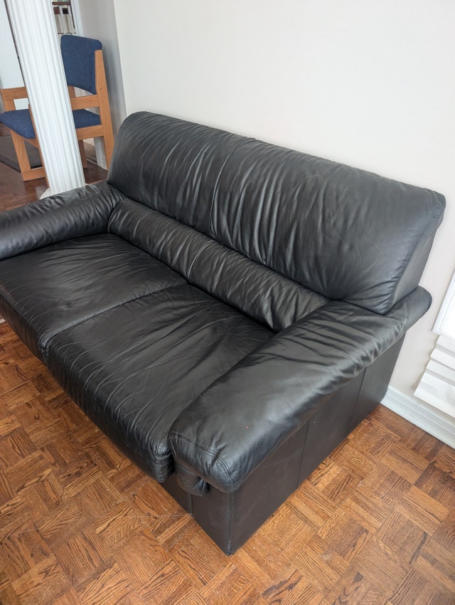 Black Leather Sofa / Loveseat - photo 3