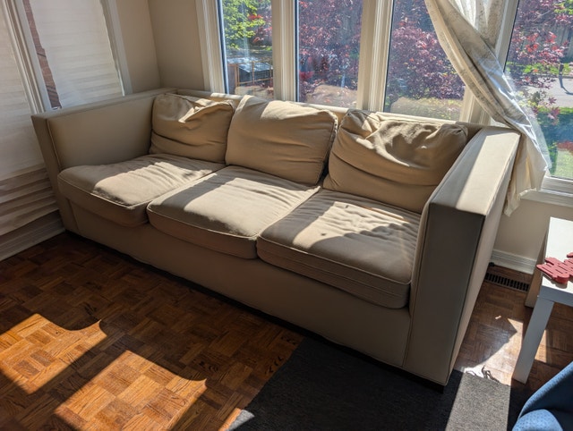 Free delivery - 3-Seat Beige Sofa / Couch - photo 3