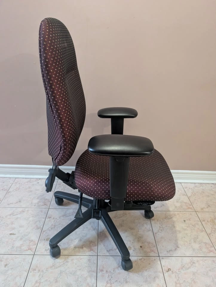 ergoCentric geoCentric High-Back Ergonomic Office Chair - photo 3
