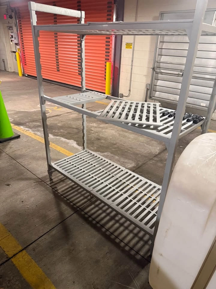 Cambro shelving - photo 2