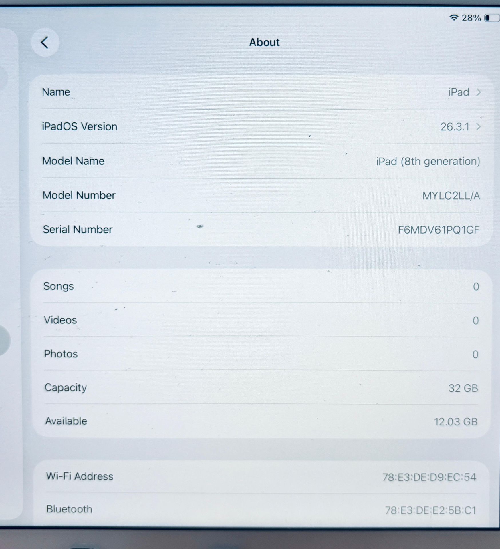 Apple iPad 8 32GB 10.2” Fully Functional - photo 3