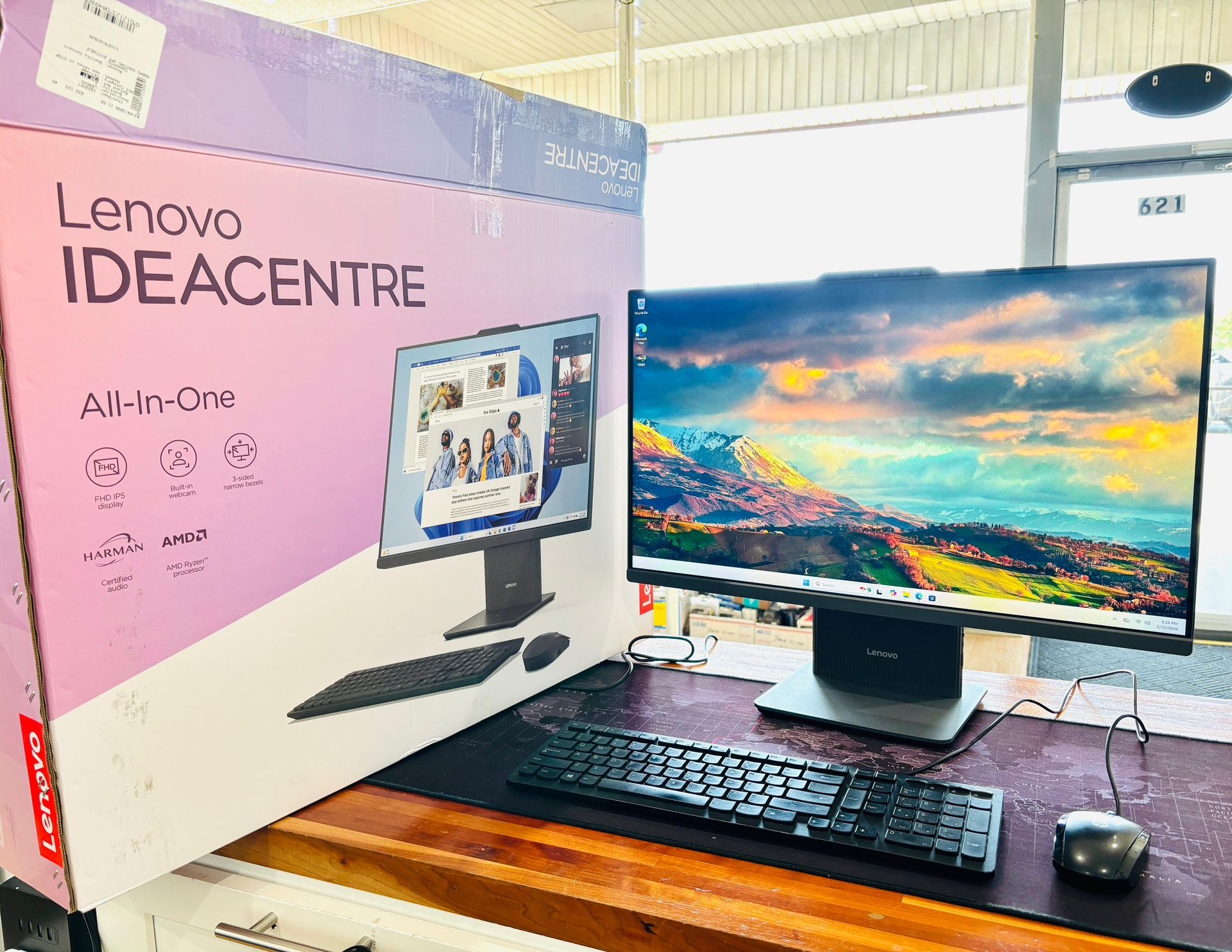 Lenovo 27” All-in-One PC Touchscreen Ryzen 5 16GB RAM 1TB SSD