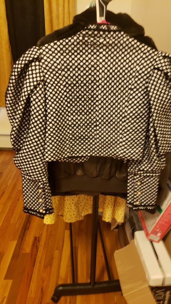 Black And White Crop Blazer Look - photo 2
