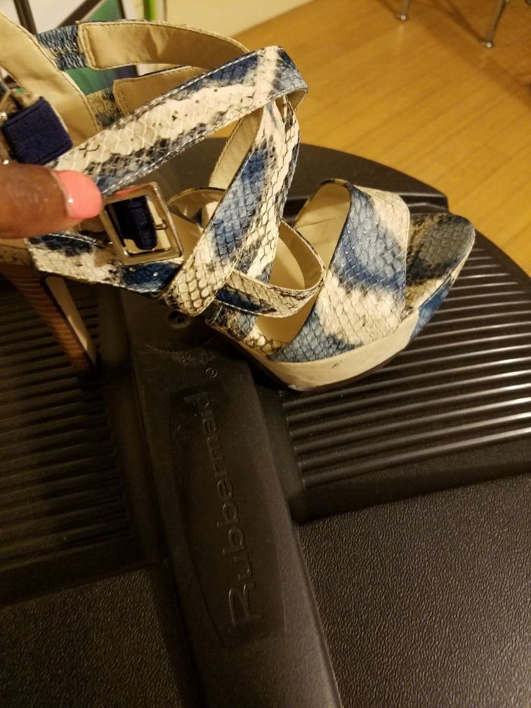 Steve Madden shoes size 8