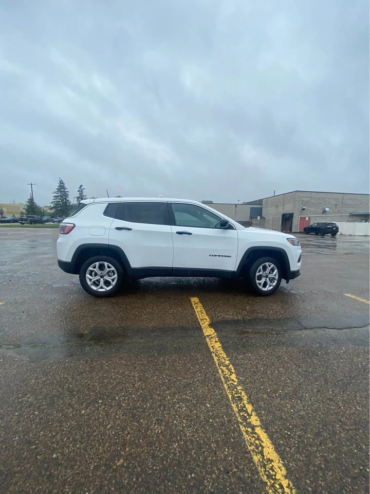 2026 Jeep Compass - photo 5