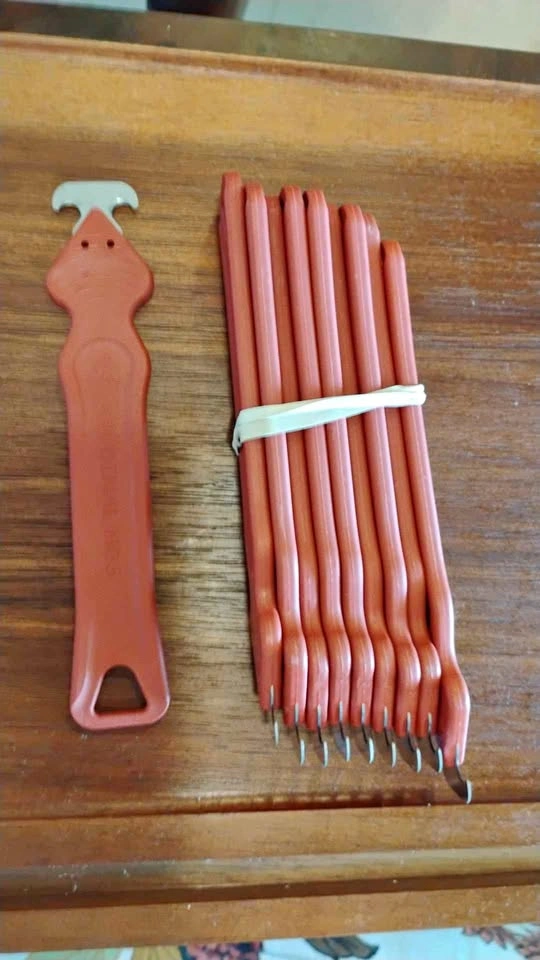 10 Cardinal HDS Box Openers