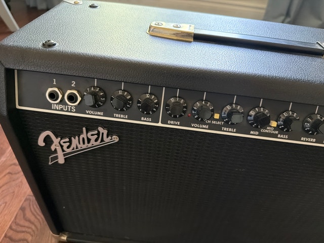Fender Amplifier - photo 4