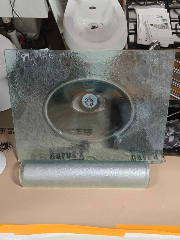 BainUltra Tub, Toto Kalista Toilets, Bidet, Sink, Towel Dryer - photo 4