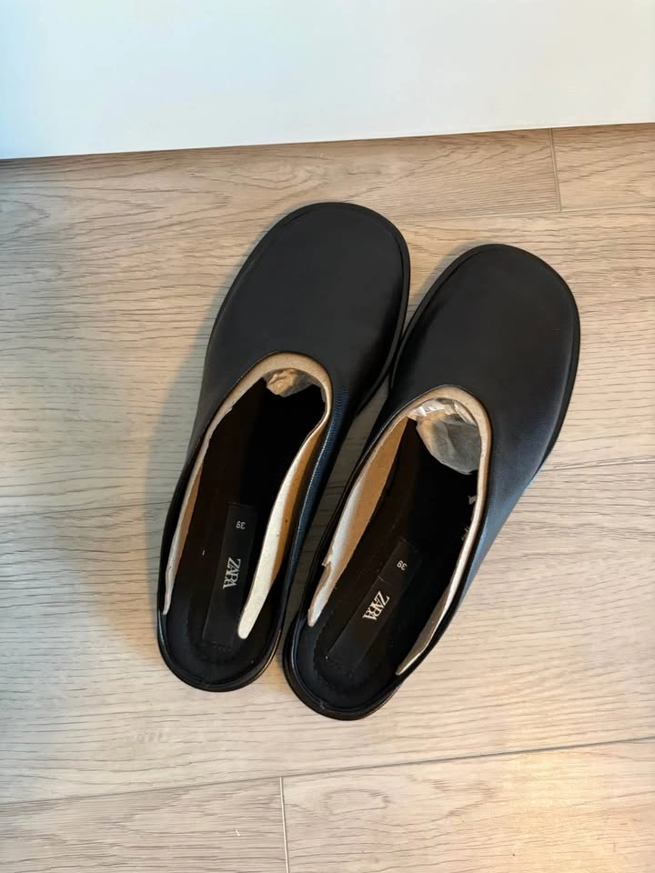 Zara Flat Leather Slides/Mules – Black | Size 39 - photo 5