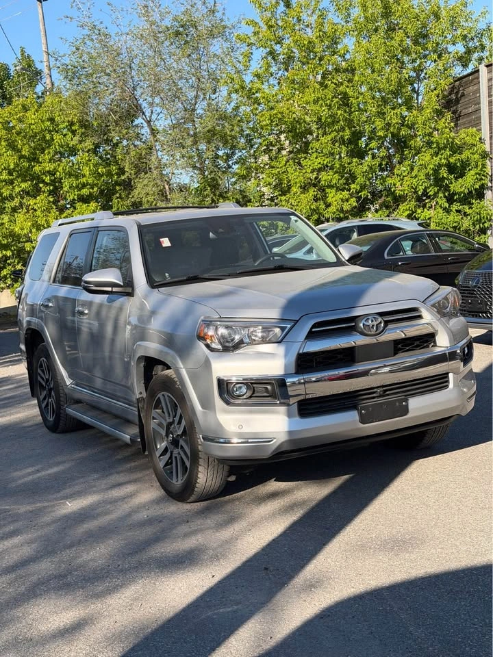 2022 Toyota 4Runner - photo 2