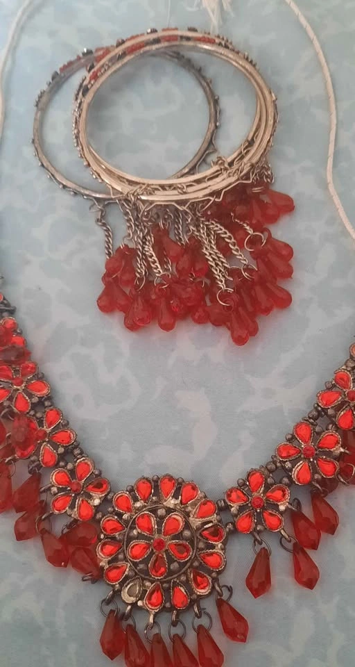 Necklace and cuhree set - photo 2