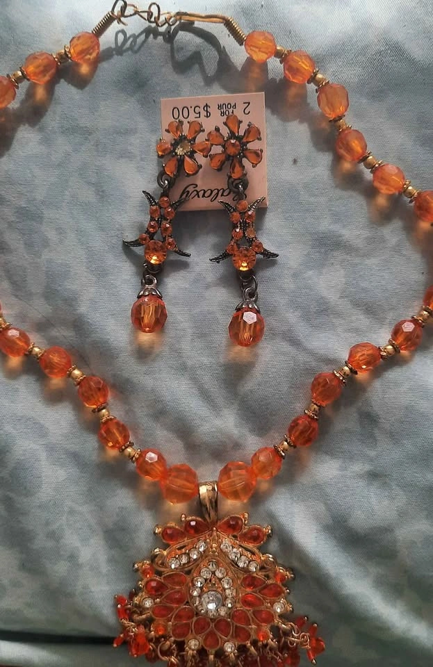 Necklace and earring set - photo 4