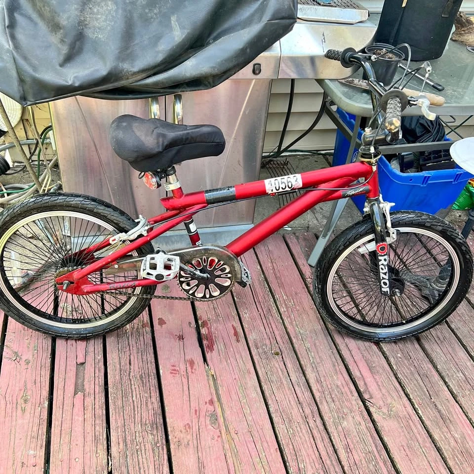 Razor 20-in freestyle BMX bike $200 retail