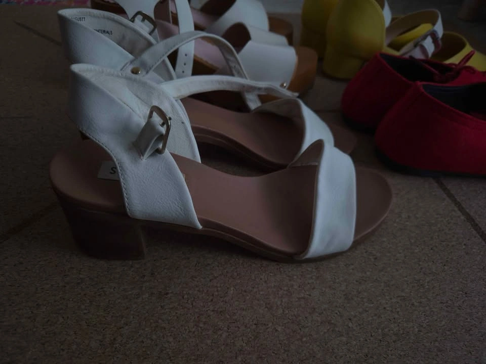 Selling all summer shoes together - photo 3