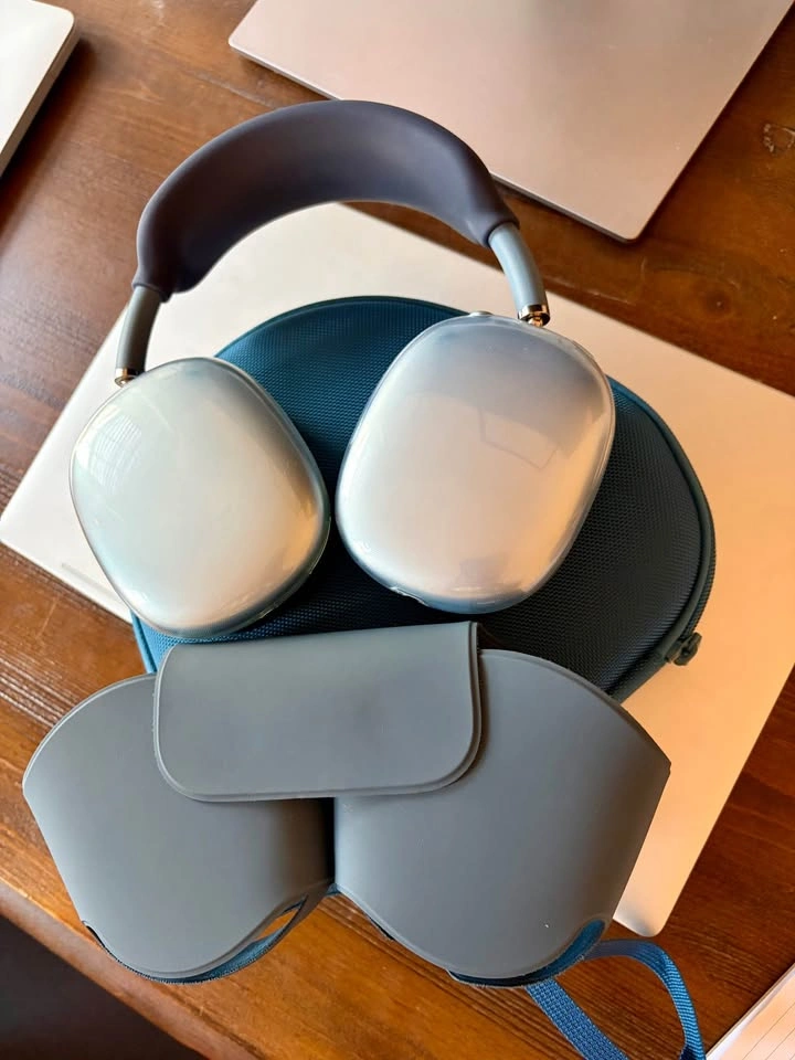 Apple AirPods Max (USB-C) - Model A3184 - Blue - photo 2