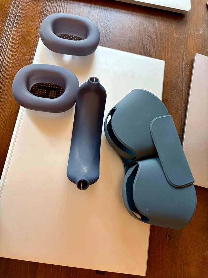 Apple AirPods Max (USB-C) - Model A3184 - Blue - photo 3