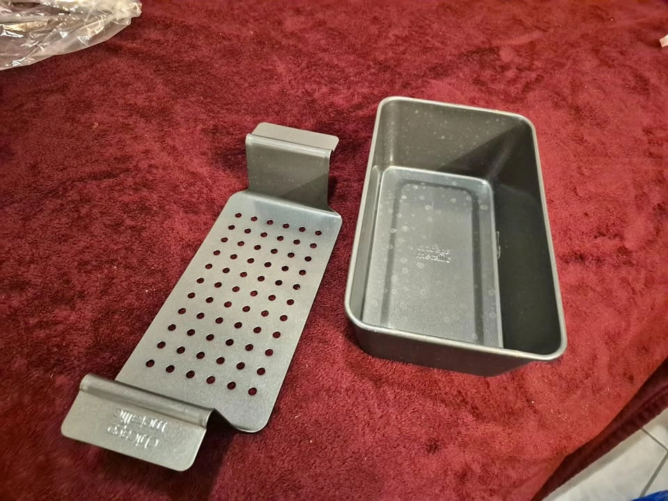 Chicago Metallic Meatloaf Pan