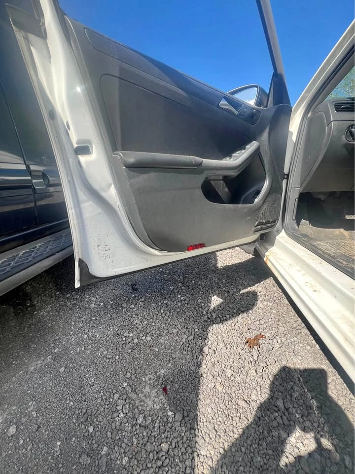 2011-2018 Volkswagen Jetta White Sedan Parts