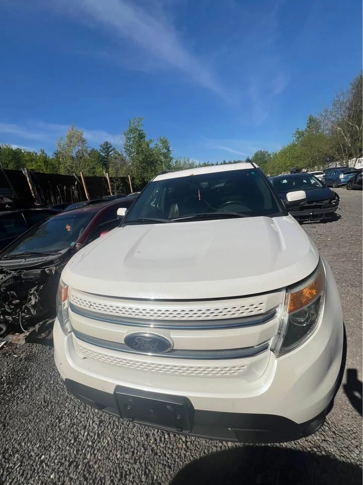 2011-2019 Ford Explorer Limited White Body Parts - photo 2