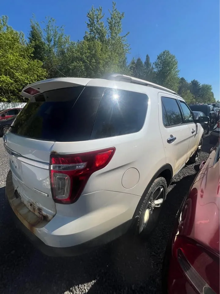 2011-2019 Ford Explorer Limited White Body Parts - photo 4