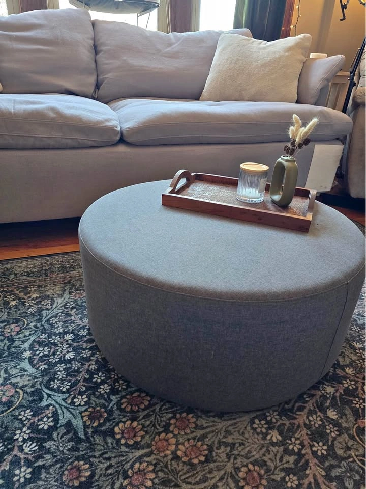 Circular ottoman