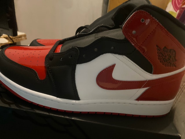 AIR JORDAN 1 MID SE black/varsity red – white - photo 3