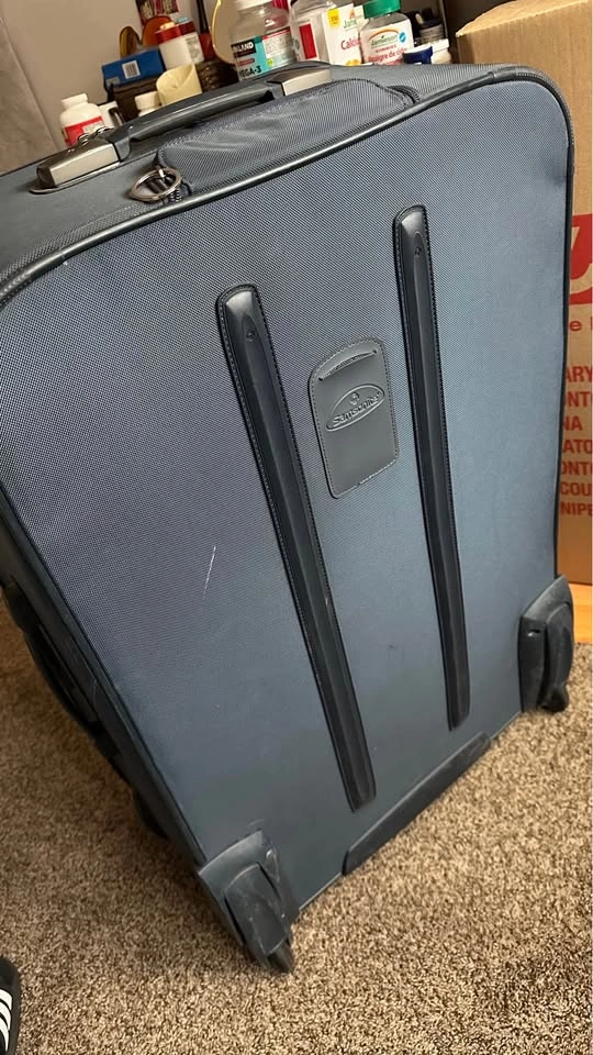 Samsonite Luggage - photo 3