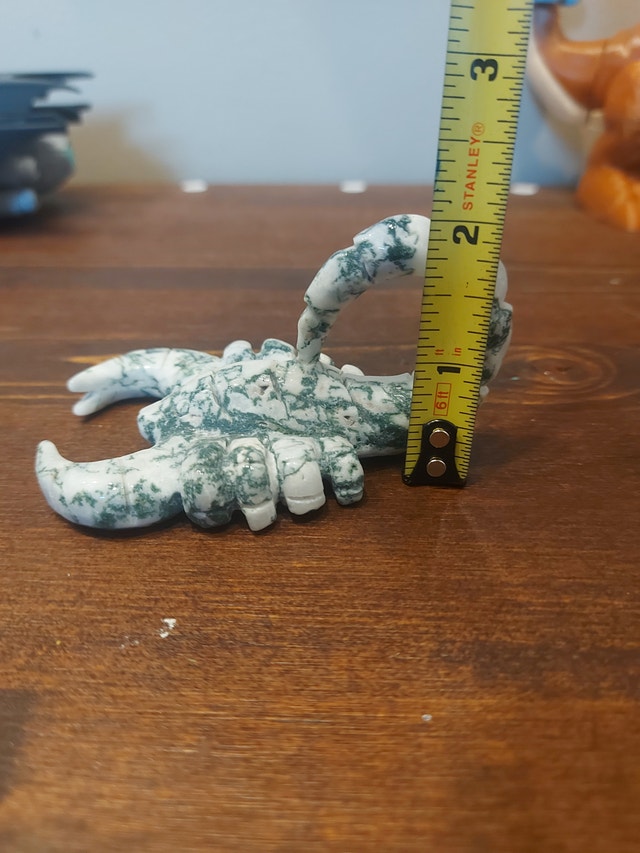 Moss Agate Scorpion Carving - photo 4