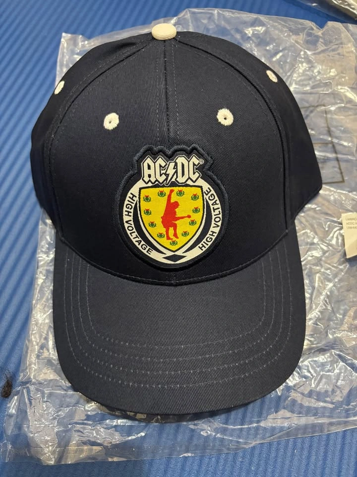 Brand New Limited Edition Umbro x AC/DC High Voltage Cap - photo 3