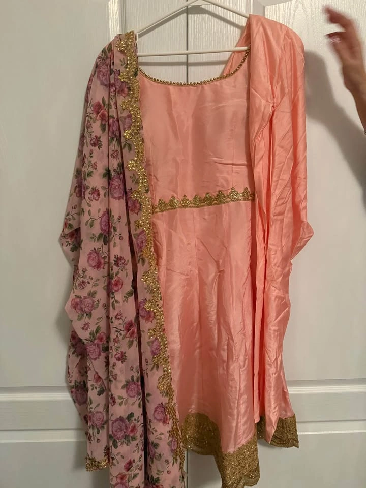 Brand New Anarkali Suit - photo 2