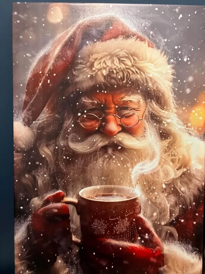 Large Santa Canvas image indicator(5)
