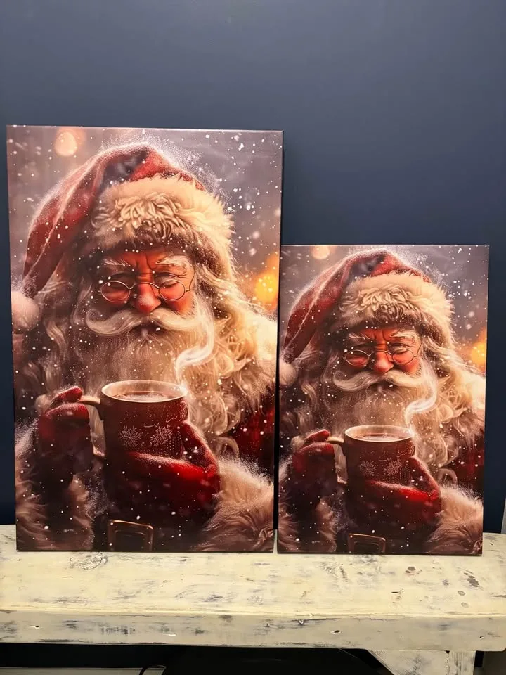 Large Santa Canvas image indicator(8)