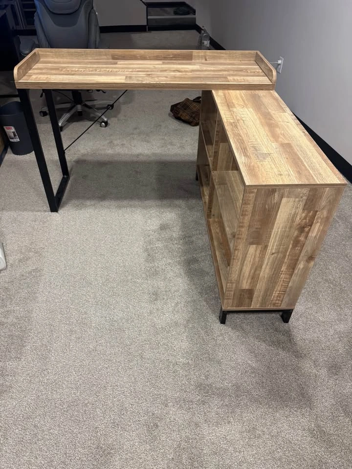 Corner Desk - photo 2