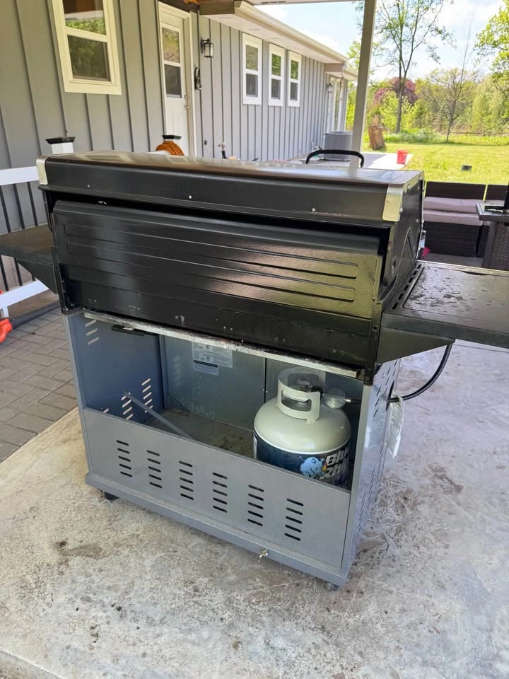 BBQ grill - photo 4