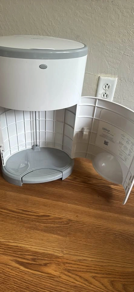 Dékor diaper disposal bin - photo 5