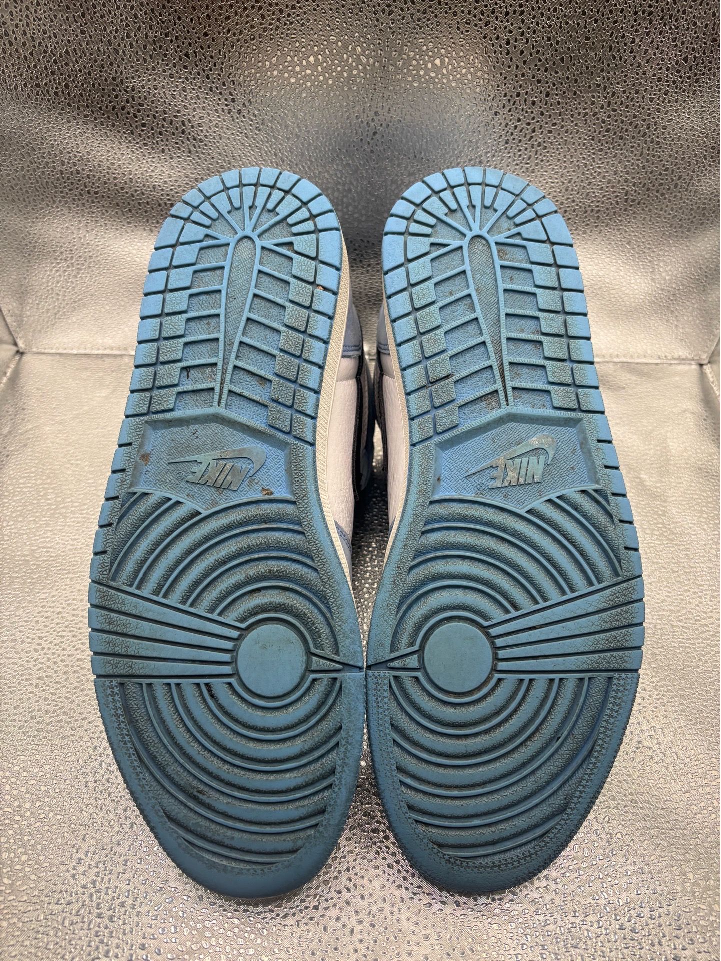 Air Jordan 1 high university blue - photo 3